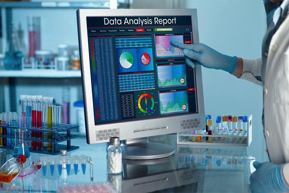 Smart Lab Reports Dashboard